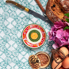 Load image into Gallery viewer, Toledo Ceramic Garlic Crusher Plate – 12cm
